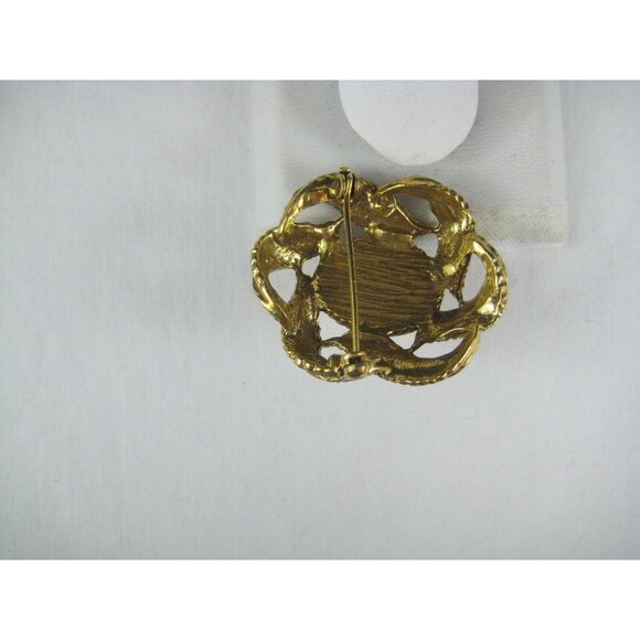 Vintage Goldtone Brooch Pink Resin Cabochon  Ornate Twist Design - Picture 4 of 4